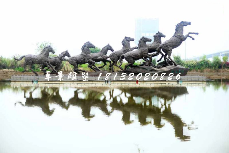 群马铜雕，公园奔马铜雕