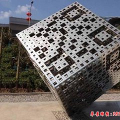 不锈钢抽象魔方广场景观雕塑