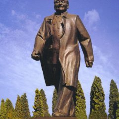 伟人邓小平铜雕