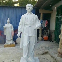 立式玻璃钢白求恩雕像