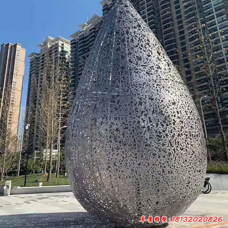 城市不锈钢水滴镂空雕塑2