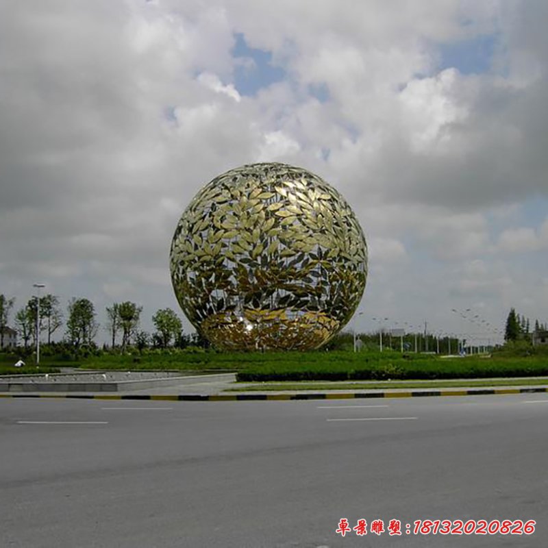 不锈钢镂空球，广场景观雕塑