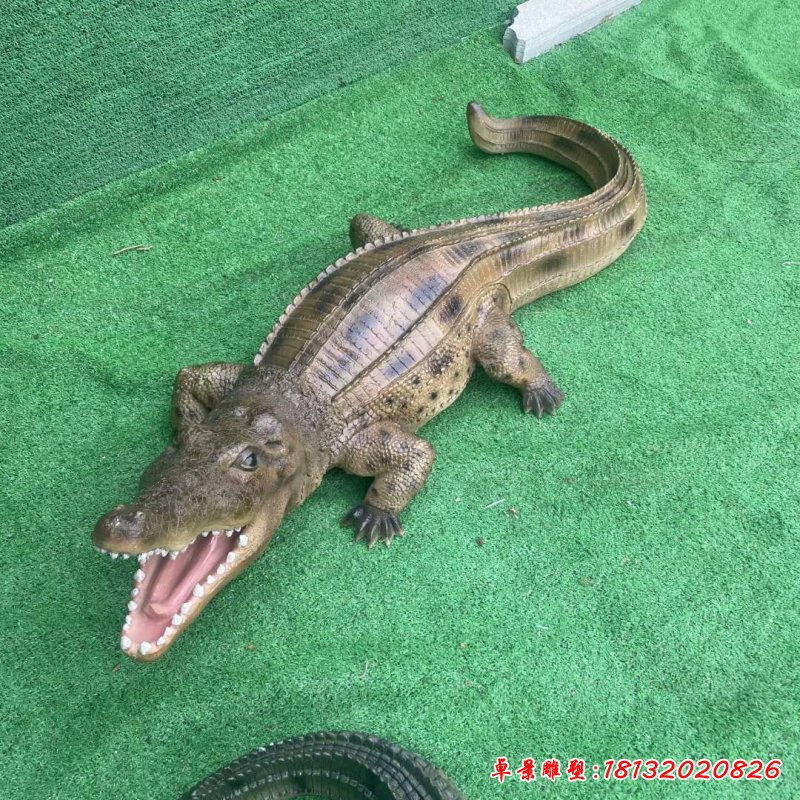 仿真鳄鱼玻璃钢雕塑2