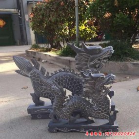 仿古龙雕塑